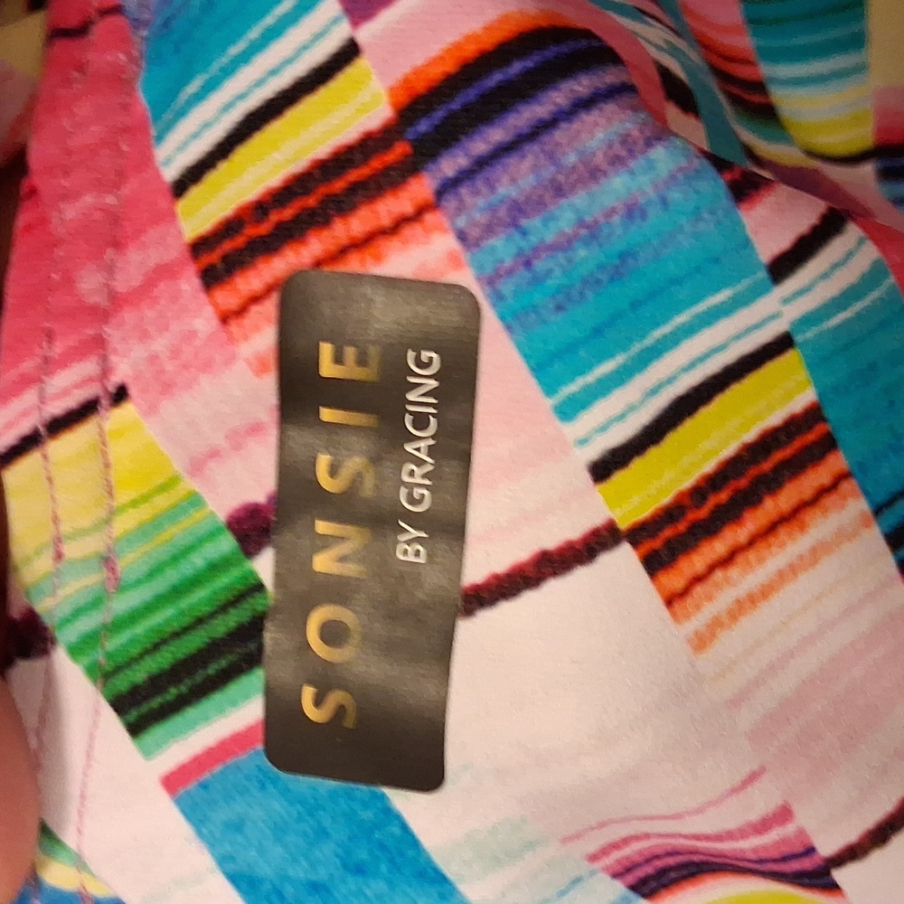 Colorful Color Block Geometric Swimwear - Picture 5 of 6